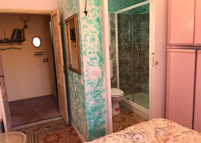 Casa Monica Capoliveri * 卡波利韦里